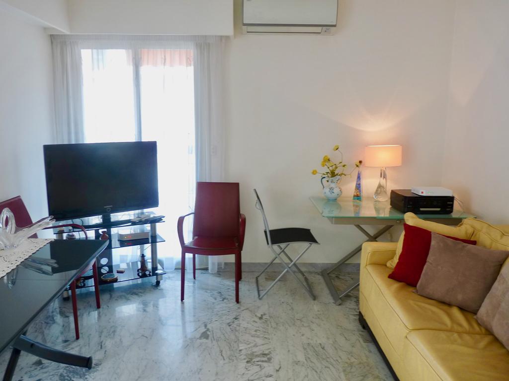 One Bedroom Apartment In The Center Of Cannes, Next To The Carlton, A Few Meters From The Croisette - 367 Экстерьер фото
